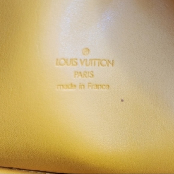 LV Vernis Tompkins Square Yellow / Calfskin Bag LOUIS VUITTON - Picture 12 of 15